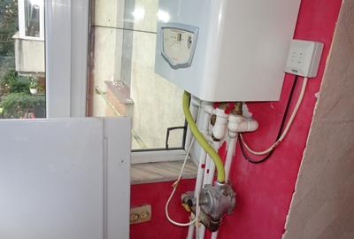 Inchiriez apartament 3 camere in Deva, zona Scarisoara, etaj 2, mobilat - 3