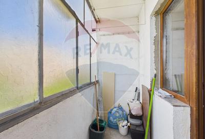 Apartament 3 camere, decomandat de vânzare în zona Aparatorii Patriei - 14