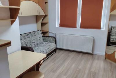 Garsonieră semidecomandată, mobilată în Mărăști