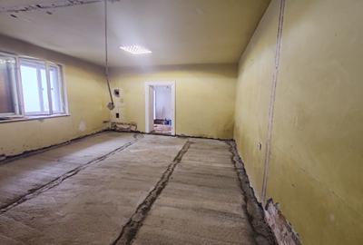 Casa 4 camere libera la vanzare GHIMBAV - 5