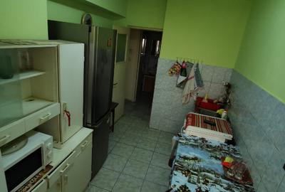 Ap 2 camere | Central | Decomandat | Mutare imediată | la 10 min de plajă | - 11