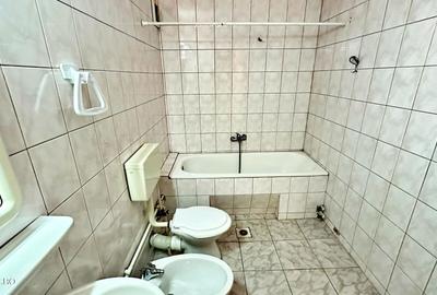 RO-RO/STEAUA DE MARE - VILA 15 CAMERE - VEDERE LA MARE - Comision 0% - 18