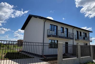 Duplex P+1 | 150 mp | Curte 250 mp | La cheie | Domnești - 1