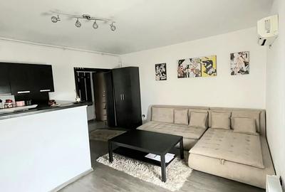 Apartament 2 camere luminos, etaj 7/8, Faleza Nord – Vedere la Mare - 1