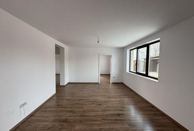Casa Individuala Parter,Sanmihaiu Roman,3 Camere,Toate Utilitatile - 7