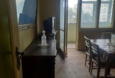 Iancului,METROU,bloc reabilitat termic,et.5/9, geam la baie, LIBER! - 10