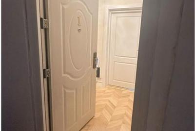 Garsoniera libera la vanzare, recent renovata zona Piata Astra - 10