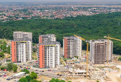 Apartament cu 3 camere decomandat în Nord