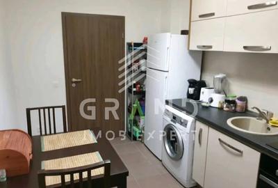 Apartament Decomandat | 2 camere | Parcare | Zona Garii/Dambu Rotund