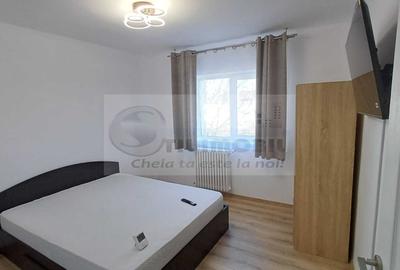 Apartament spatios cu 3 camere - Centru, Targu Cucu - 600€ - 1