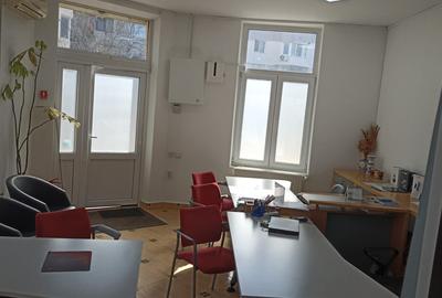 Birou ultracentral modern, 28 mp, cu facilități complete – gata de utilizare - 3