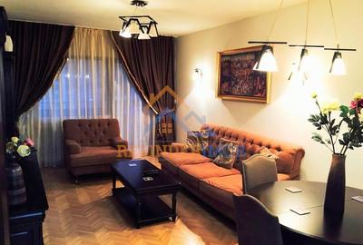 Apartament 2 camere Blv Unirii vedere catre bulevard etaj intermediar - 1