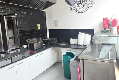 Inchiriez spatiu comercial, Deva,  Eminescu vis a vis de fostele banci BCR, BRD - 3