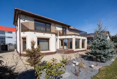 Casa 6 dormitoare+4 bai -1500 mp teren-Sacele - 1