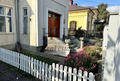 Spațiu comercial, de 40 mp, în Central