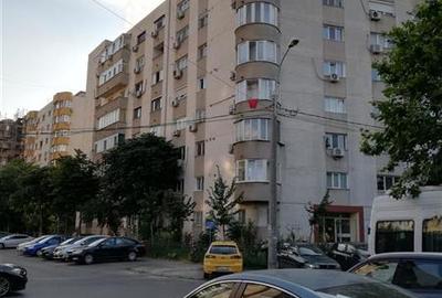 SEBASTIAN PARC, MOTOC, 76 MP ETAJ 7/8 RENOVAT RECENT, BLOC 2001 - 1