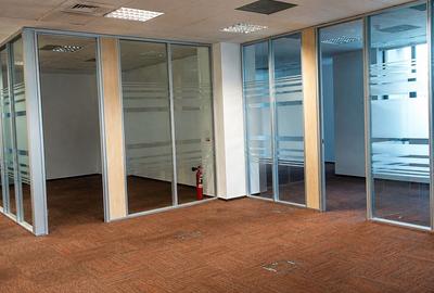 Polona 68 Business Center - 10