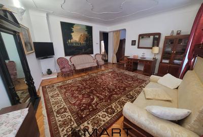 Apartament cu 3 camere decomandat, mobilat în Ultracentral