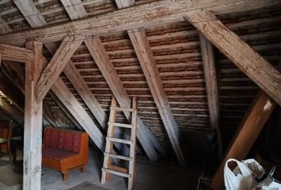 Apartament 4 camere in casa, curte proprie zona Centrul Istoric - 15