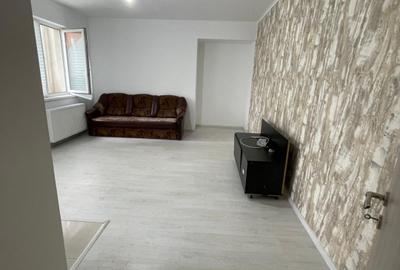 Apartament 3 camere- PARTER INALT -BALCON -METALURGIEI - 1