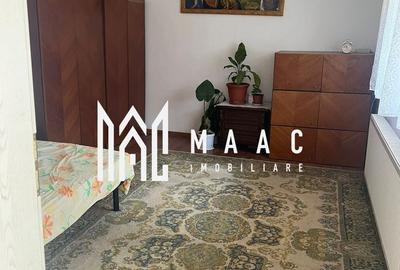 Casă cu Două Corpuri I 1200 mp Teren I Săcel - 2