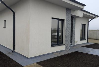 Oferta unica! Casa Parter 4 camere, Buftea, 25 min de Bucuresti, Sectorul 1 - 8