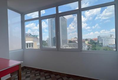Piața Romană | 2 Camere | La un Pas de Metrou | vedere libera - 4