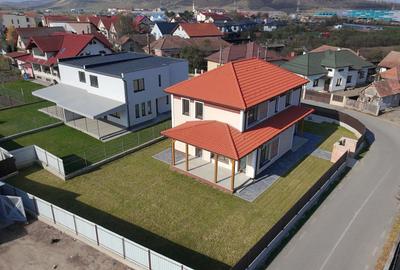 Casă individuală cu 5 camere în Apahida