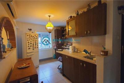 Royal Imobiliare - Vanzare apartament 4 camere zona Cioceanu - 19