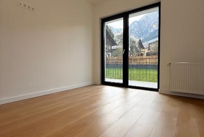 Chiar se vede muntele de la parter? Direct proprietar - 12