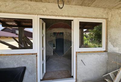 Casă / Vilă, teren 1700mp,  în Lisaura-Ipotești, Suceava - 14