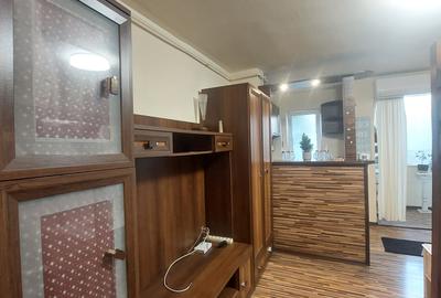 Vand garsoniera etaj 1 - 7