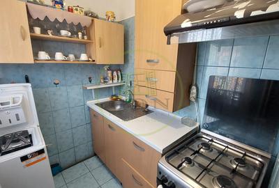 Apartament 3 camere, semidecomandat, Valea Rosie, zona Piata - 4
