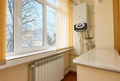 Apartament 4 camere de vanzare zona Alunisului -Tulcea - 2