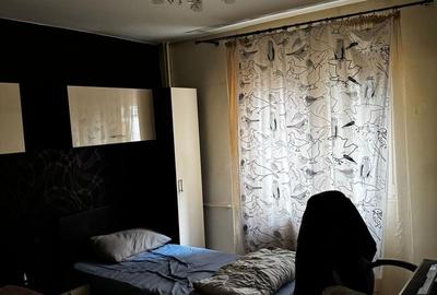 Apartament cu 3 camere , str. Bozieni - 11