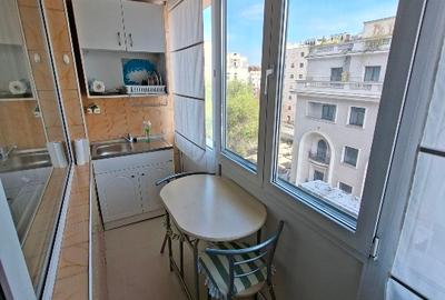 Garsoniera vis a vis de Athenee Palace nou renovata si mobilata - 2