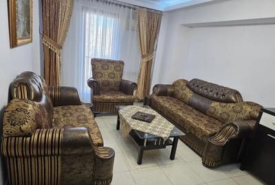 Apartament cu 3 camere decomandat în Dristor