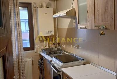 Garsonieră decomandată, mobilată în Metalurgiei