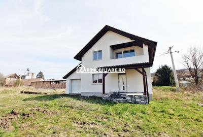 Corunca - Casa 140 mp  + Garaj ( aproape de principala) - 2