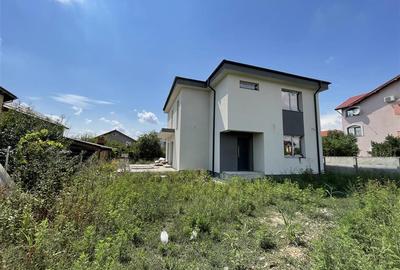 DE VANZARE VILA INDIVIDUALA CIOROGARLA- LA CHEIE STRADA NARCISELOR - 1