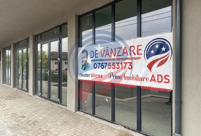 Spațiu comercial, de 365 mp, în Central