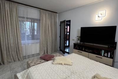 Vila P+ Et 1, Bulevardul Bucuresti - 11