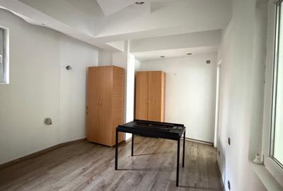 Piata Romana / cladire comerciala 2004 / duplex etaj 1+2/5 / 6 camere + receptie - 11