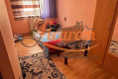 Apartament 3 camere decomandat Calea Bucuresti etaj 1/4 - 5