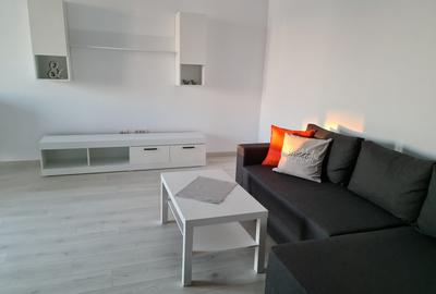 Apartament cu 3 camere în Dumbrăvița