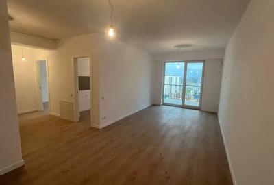 Apartament cu 2 camere decomandat în Theodor Pallady