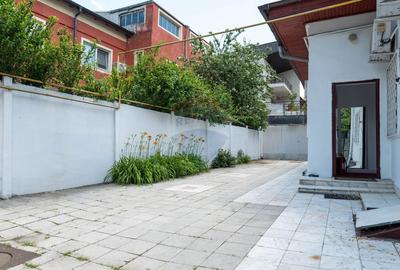 Inchiriere casa cu 4 camere +curte+ garaj, zona Vatra Luminoasa - 3