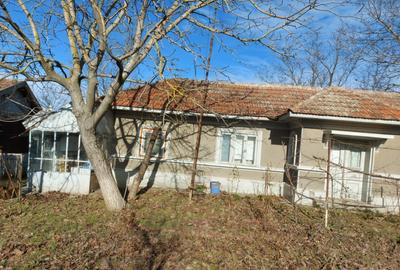 Casa cu curte spațioasă - 6