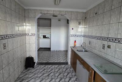 FIZICIENILOR-PENNY, 3 camere, LIBERE, bloc  1983 reabilitat termic - 8