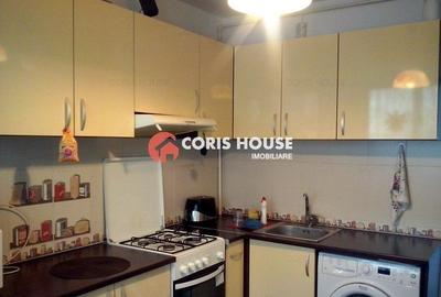 Apartament cu 2 camere nedecomandat, mobilat în Apărătorii Patriei